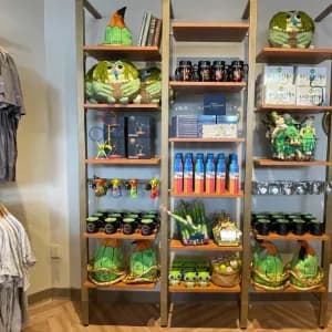 Cirque du Soleil retail merchandise